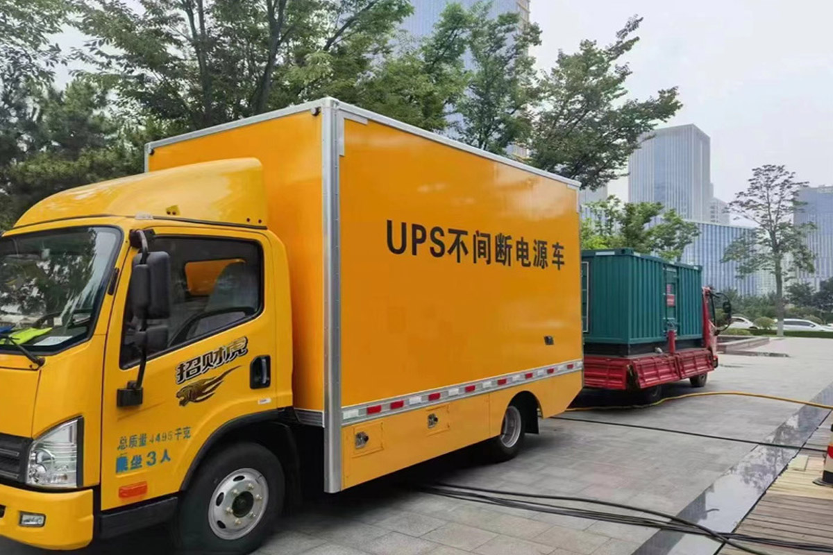 山根镇发电机租赁施工现场