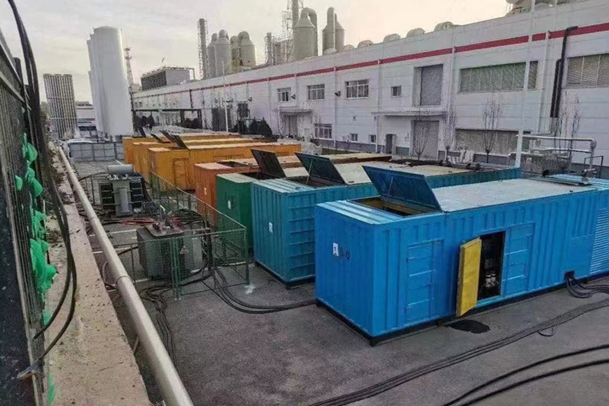 山根镇发电机租赁施工现场